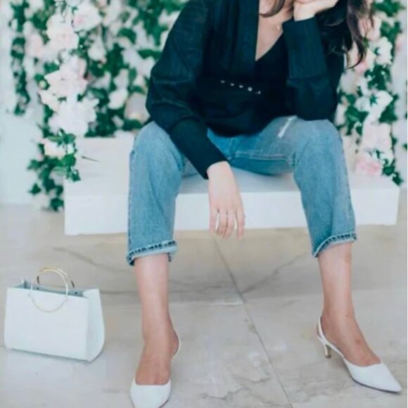 C/MEO Collective Black Textured V-Neck Blouse - Picture 9 of 12